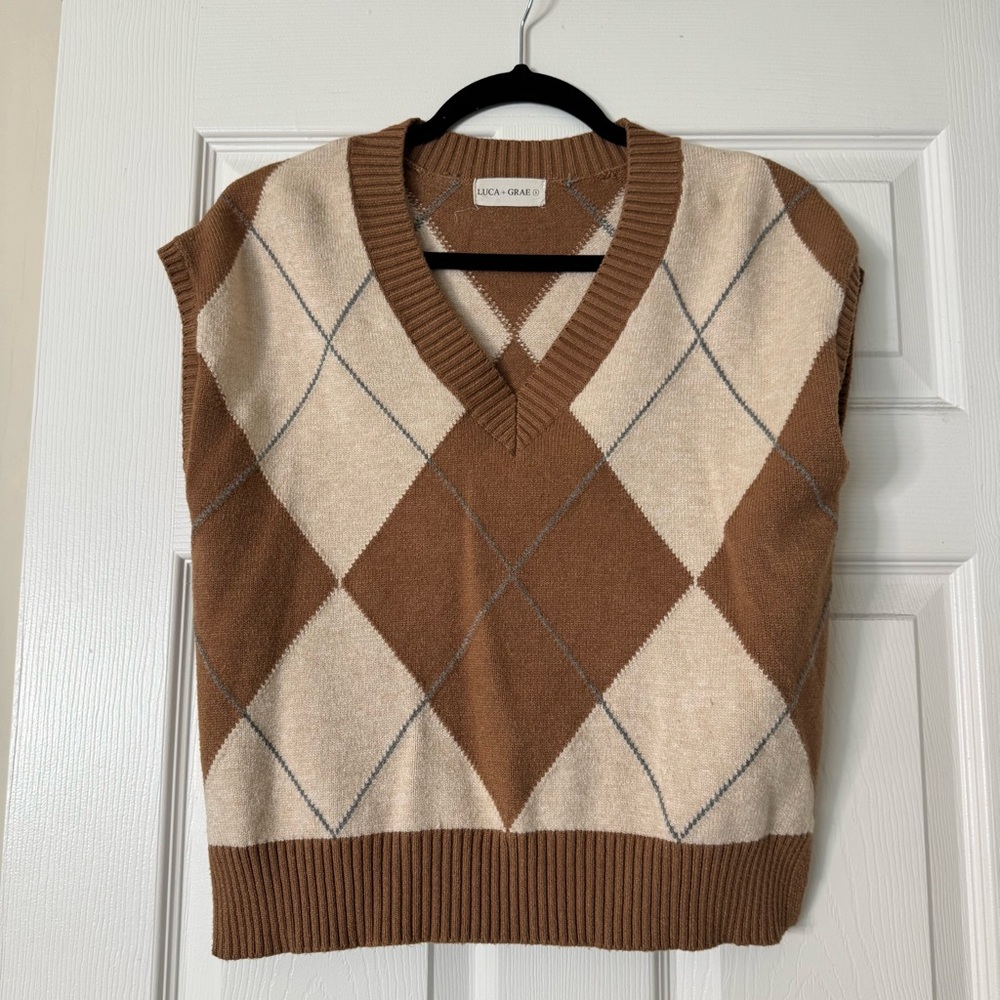 V-Neck Argyle Sweater Vest - Brown and Cream